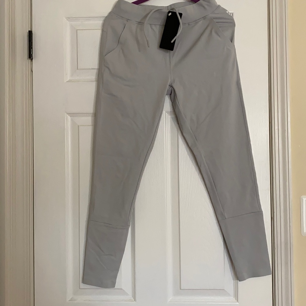 Alphalete Trace Joggers